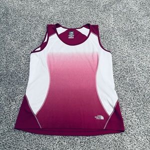 🌱The North Face tank